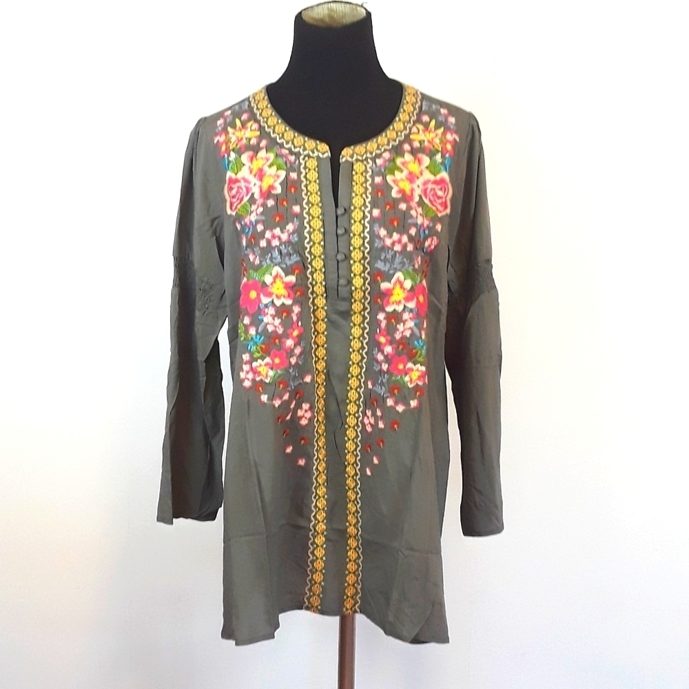 ANDREE by Unit BOHO embroidered tunic top
